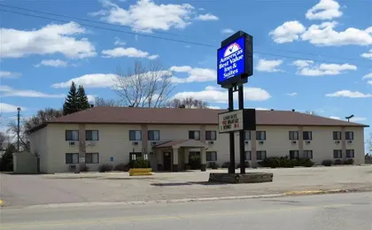 Pipestone Inn