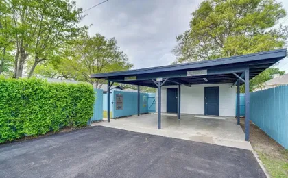 San Antonio Retreat w/ Private Hot Tub & Gas Grill