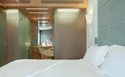 New Hotel