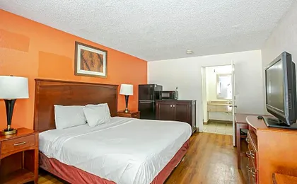 Motel 6-Dayton, OH - Englewood