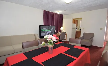 Knights Inn - Oswego, NY
