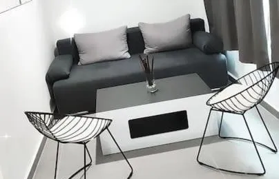 Iguana Gold Luxury Suites 2 ( 1 Min From Ermou Street)