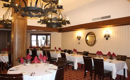 Avalon Hotel And Conference Center