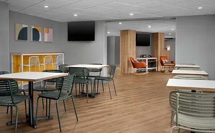 Spark by Hilton Northborough