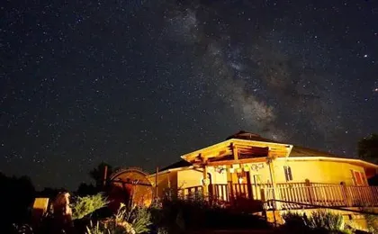 Red Moon Lodge