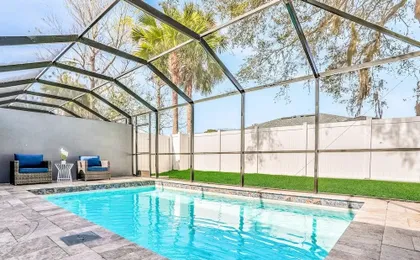 Brand-new Duplex With Screened Pool, Furnished Lanai, Grill, AC, & Washer/dryer
