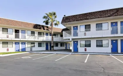 Motel 6 Palmdale