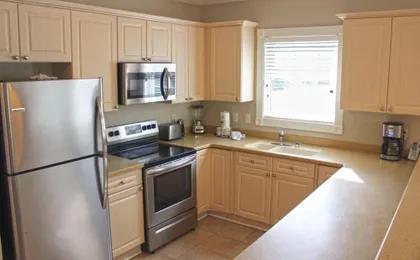Luxurious Golf Villa Near Broadway at the Beach