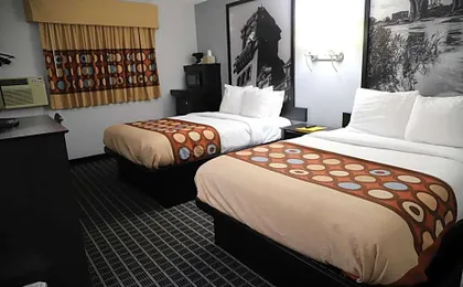 Super 8 by Wyndham Richmond Airport VA