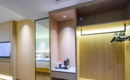 Shanshui S Hotel (Shiqiao Subway Station Branch)