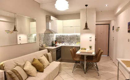 Cozy Apartment in the Heart of Athens 8-2