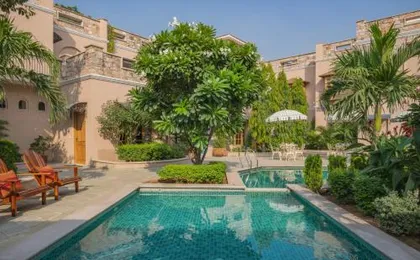 Niravi Jaipur