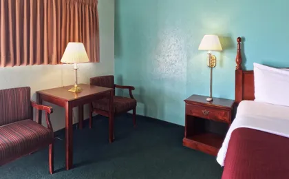 Route 66 Inn & Suites by Oyo Vega Tx