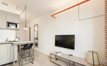 Bcn Town Apartments Born