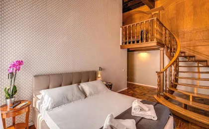 The Spanish Steps Apartment 67