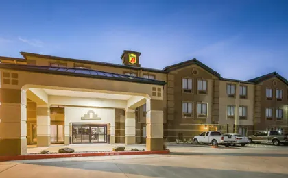 Super 8 by Wyndham Port Arthur/Nederland Area