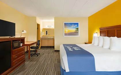 Days Inn by Wyndham Oak Ridge Knoxville