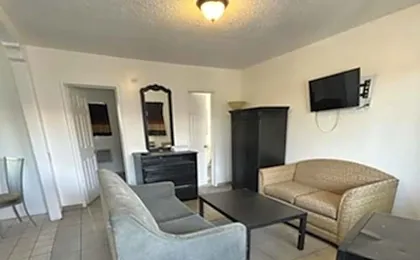Encore Inn Inglewood