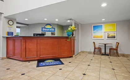Days Inn by Wyndham Utica
