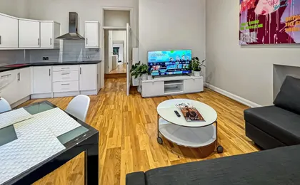 The Chelsea Kensington 159 Apartment
