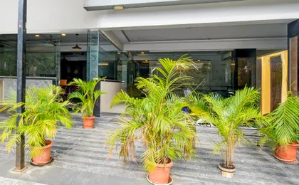 Oyo Townhouse 601 Halcyon Hi-Tec City Near Medicover Hospital