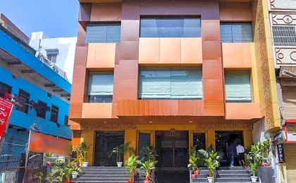 Hotel Saffron