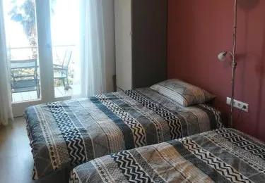 Studio apartman Arni