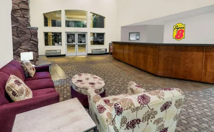 Super 8 By Wyndham Central Pt Medford