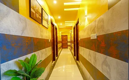 FabHotel Royal N Comforts