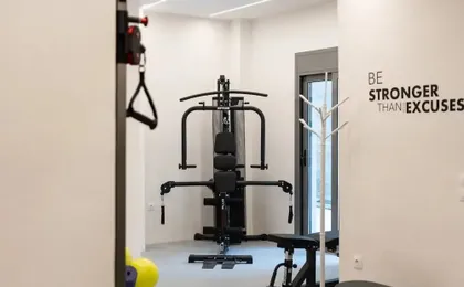 Io Suites