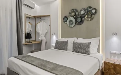 Warehouse Athens Hotel
