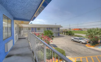 Motel 6 San Antonio, TX - Fort Sam Houston