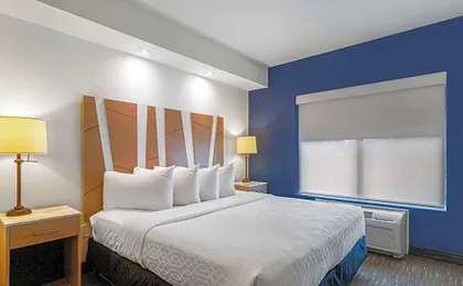 Best Western Plus Westgate Inn & Suites