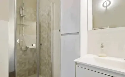 Isola View Renovated Apartment