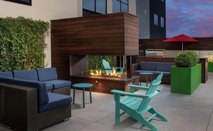Home2 Suites by Hilton Nashville Downtown Convention Center (H)