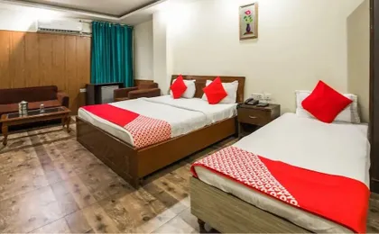 Hotel Hanuwant Palace
