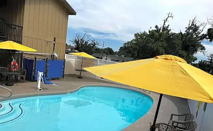 Super 8 by Wyndham Red Bluff