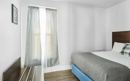 Downtown Detroit Gem 3 Bedrooms & Culture!