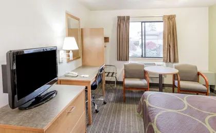 Super 8 by Wyndham Bend