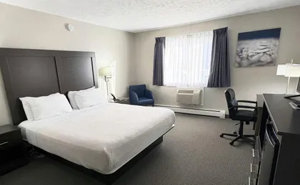 Magnuson Grand Pioneer Inn & Suites