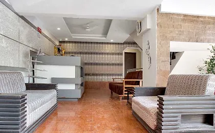 Hotel O Rana Residency Near Western Express Highway Metro Station