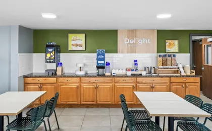 Spark by Hilton Portland Airport Maine Mall