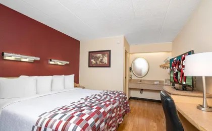 Red Roof Inn Cleveland East