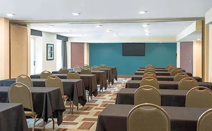 Four Points by Sheraton Buffalo Grove
