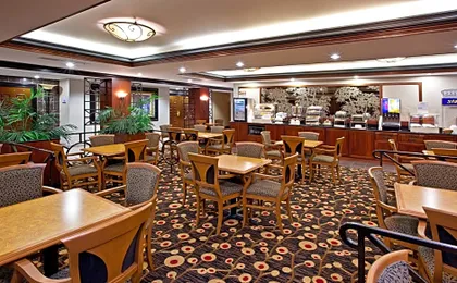 Holiday Inn Express Hotel & Suites Greenwood By IHG
