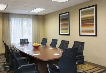 Fairfield Inn and Suites By Marriott St Charles