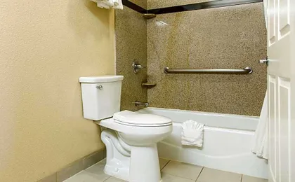 Comfort Inn & Suites San Francisco Airport North