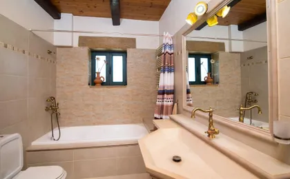 Athina Traditional Villa