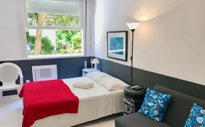 Jump in Bed Copacabana 3 - Estudio