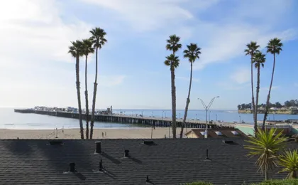 Beach Street Inn And Suites